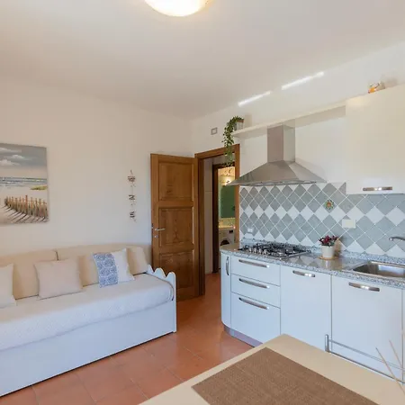 Le Essenze Di By Elbasummer