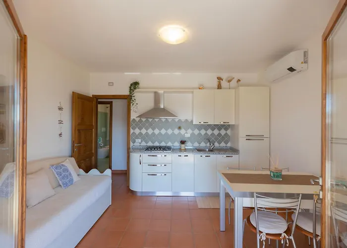 Le Essenze Di By Elbasummer Appartement Lacona