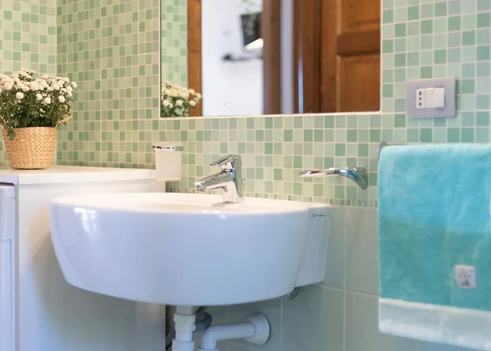 Le Essenze Di By Elbasummer