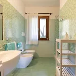 Le Essenze Di By Elbasummer Apartment Lacona
