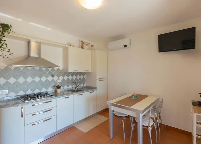 Le Essenze Di By Elbasummer *