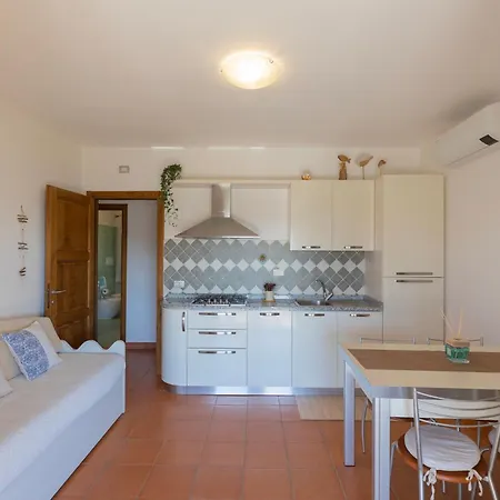 Le Essenze Di By Elbasummer Apartmán Lacona